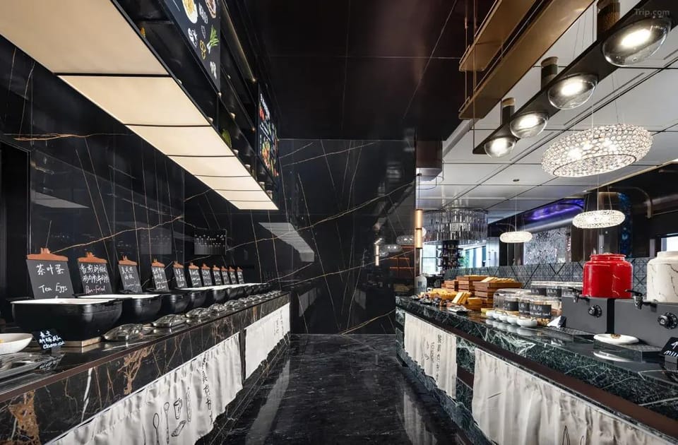 Shanghai Pujiang Wannuo Hotel - Shendu Highway Subway Station Branch Hotel in Shanghai