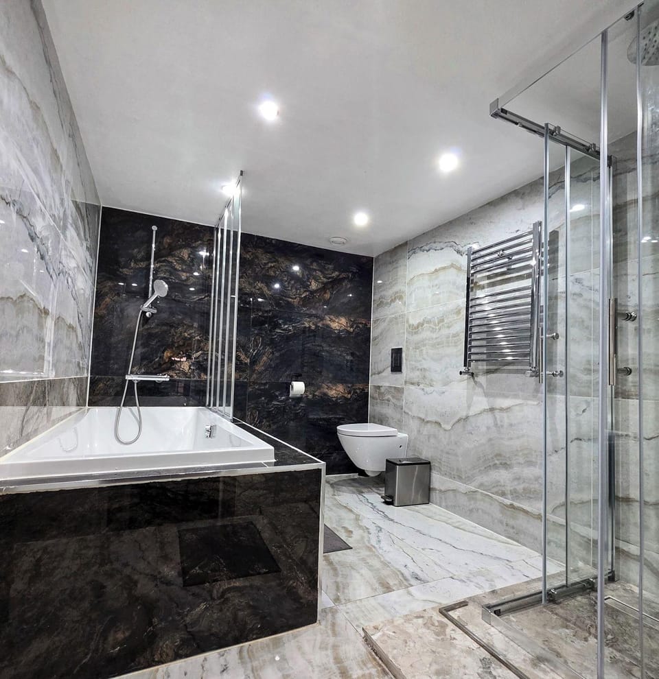THE COURTYARD LODGE Hotel in South Cambridgeshire District