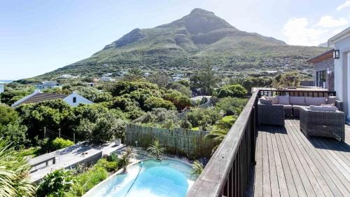 Noordhoek Beach Villa - solar back up power Hotel in Cape Town