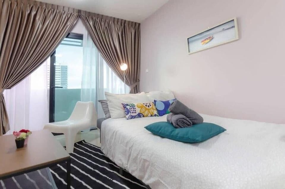A Stylish & Cozy Suite in Suasana JB Hotel in Johor Bahru