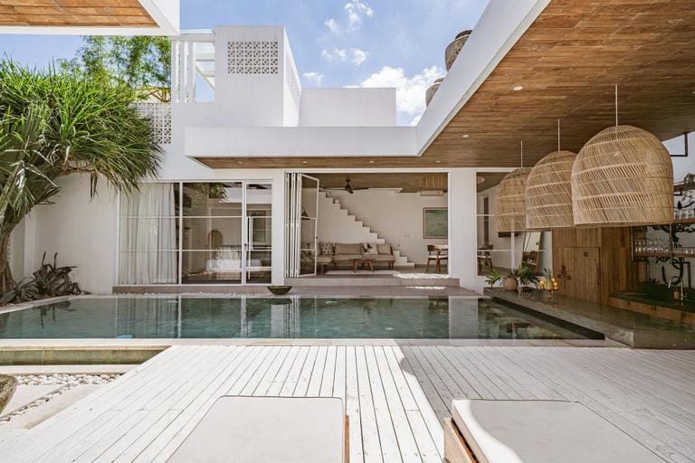 Villa Les Palm Canggu Hotel in North Kuta