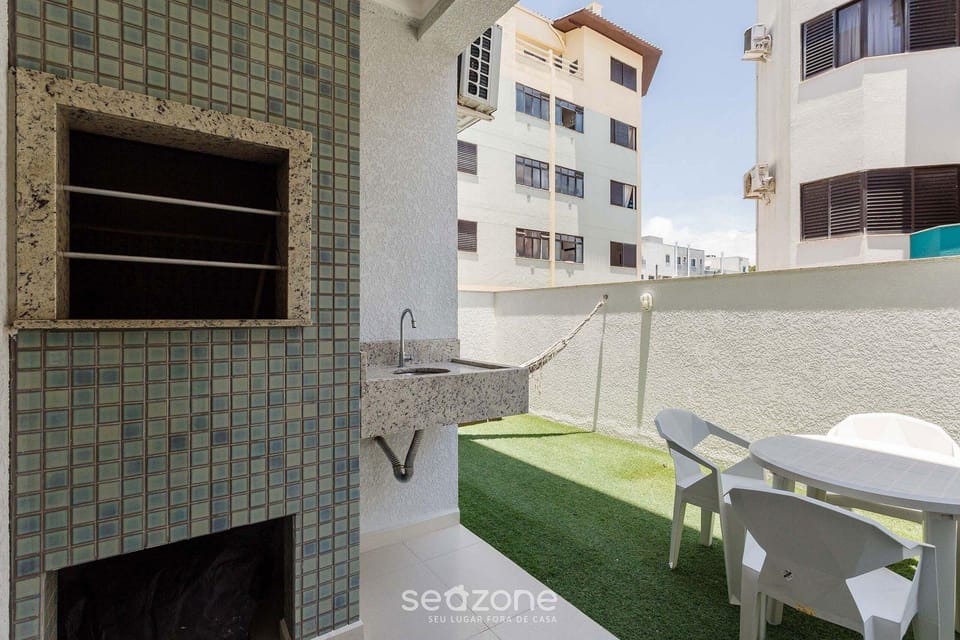 Beautiful Seaside Apartment With Barbecue Rmi0007 Hotel in Florianopolis