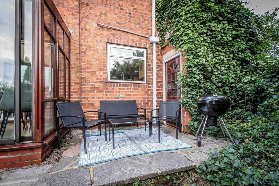 Cosy Home in Stoke on Trent Hotel in Newcastle-under-Lyme