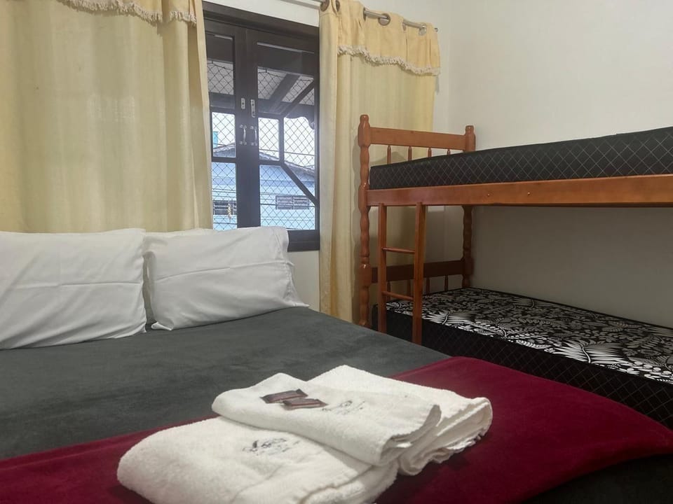 SOBRADO NO CORAÇÃO DO COSTA E SILVA Hotel in Joinville