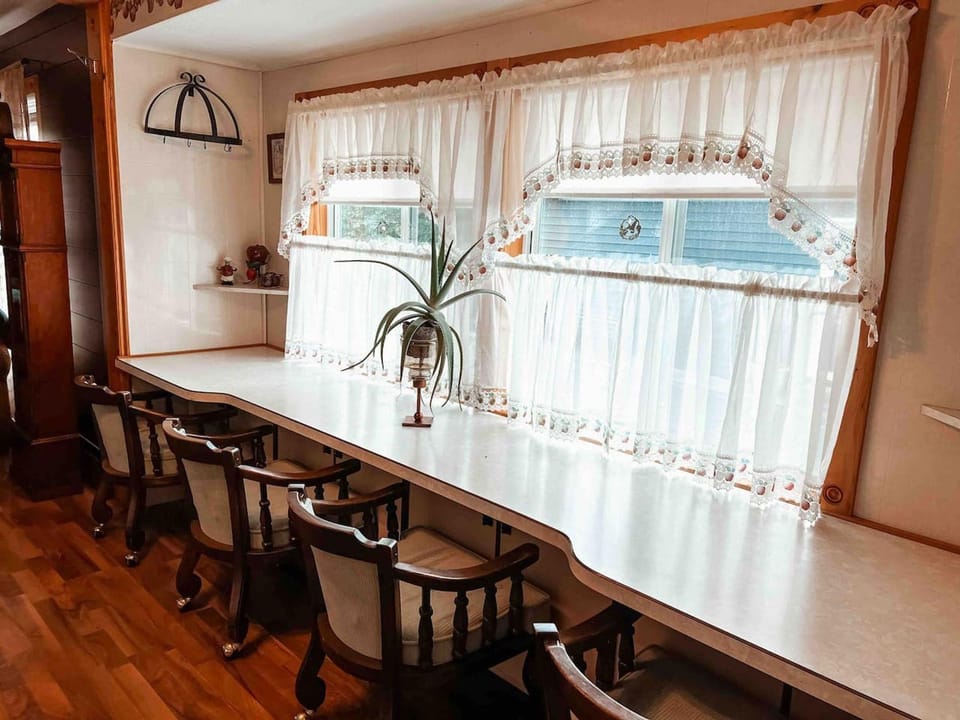 3 bd 10 min to Dwtwn Washer-dryer Hotel in Perry Township