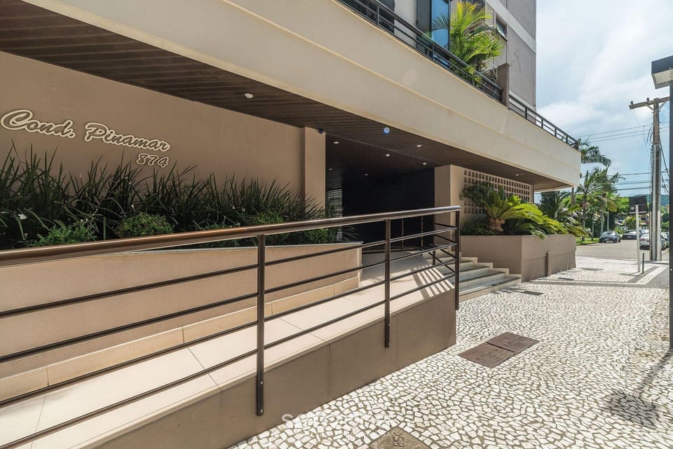Apartment w/ Barbecue 450m From the Beach Pnm0202 Hotel in Florianopolis