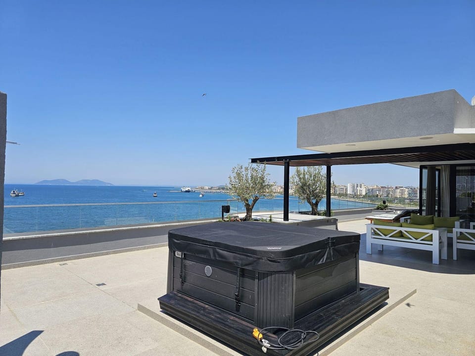La Terrazza Azzurra Hotel in Vlorë