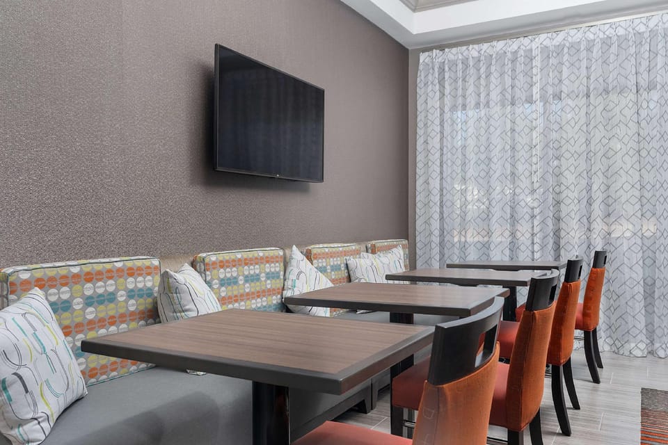 Hampton Inn Springfield Hotel in Tennessee