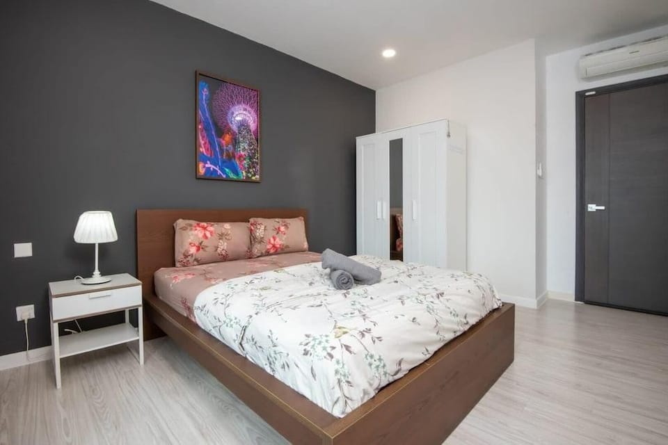 High Floor Suasana Suites 5 in JB City With Wifi Hotel in Johor Bahru
