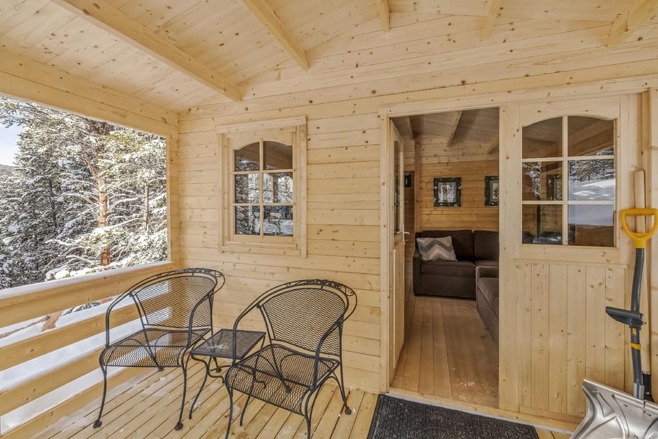 Lichen Huts Hotel in Eagle County