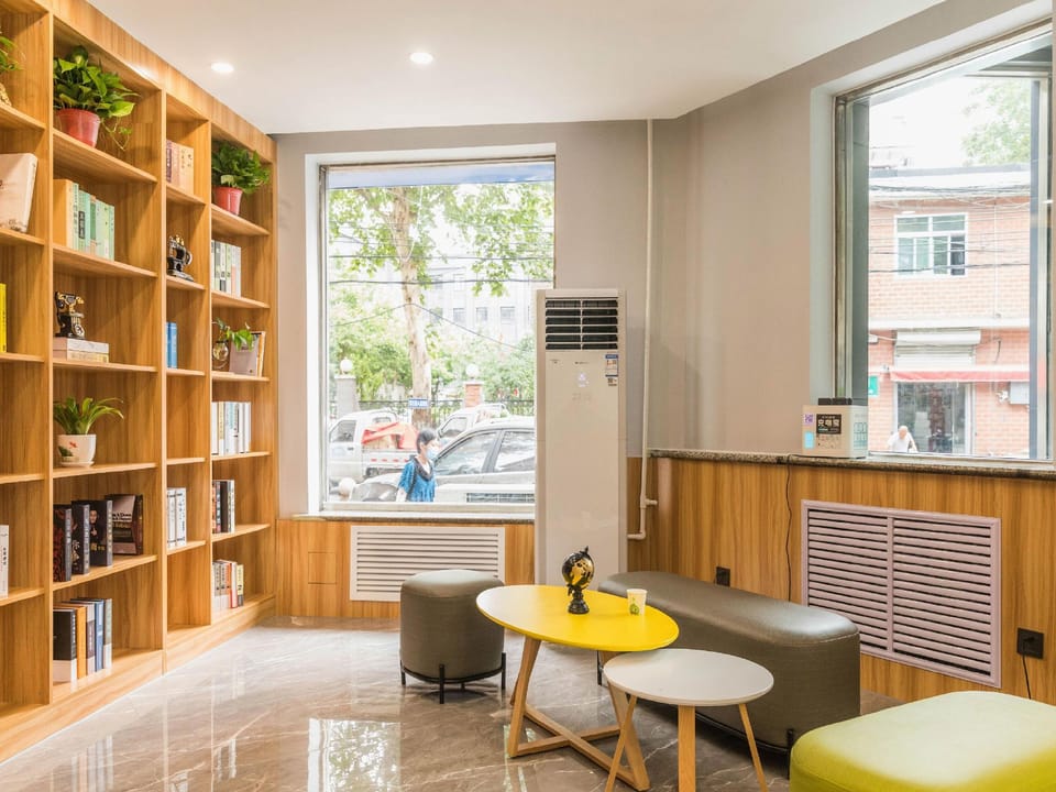 Ease Hotel - Shijiazhuang Ning'an Road Railway Transport College Hotel in China
