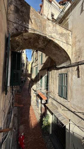 Centro Storico - Palazzo Manara - East Suite Hotel in Sanremo