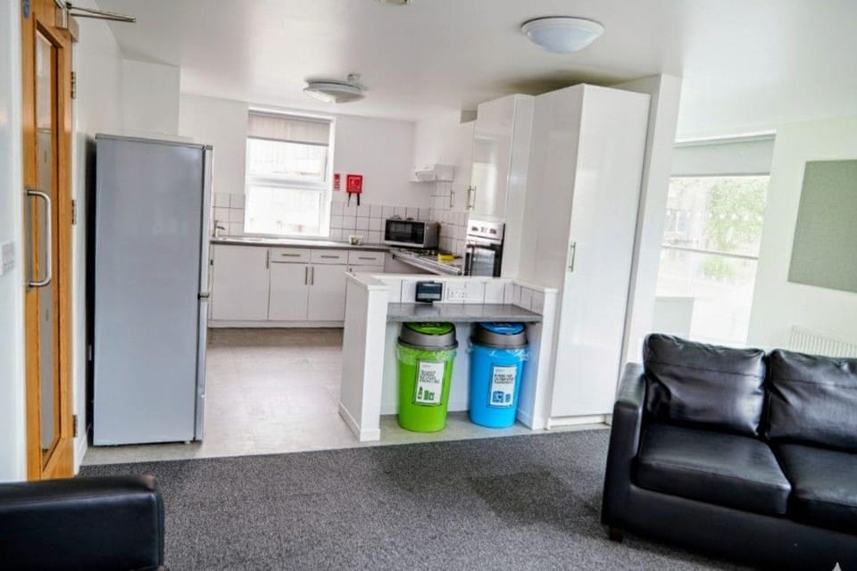 Dunham Halls, Manchester MET, Manchester Hotel in Salford