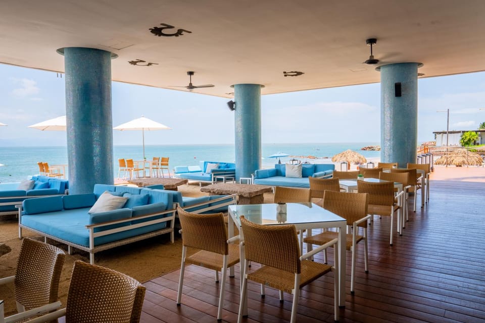 Bar/lounge