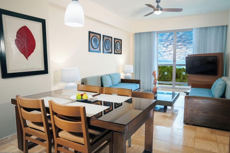 Ocean Breeze Puerto Vallarta Hotel in Puerto Vallarta