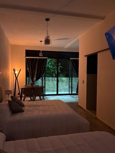 Hotel enxe habitacion grande camas queen Hotel in Cuetzalan