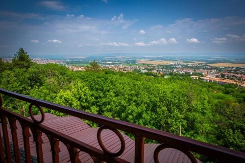 Хотел Лесопарка Hotel in Gabrovo, Bulgaria