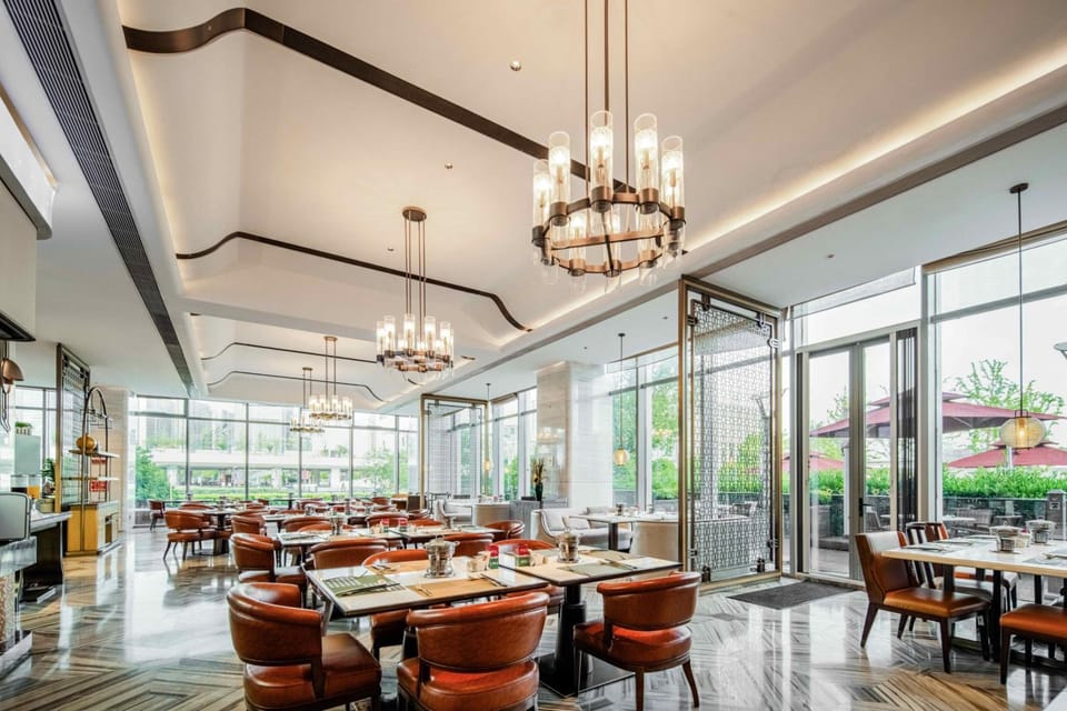 杭州临平艺尚雷迪森广场酒店 Hotel in Hangzhou