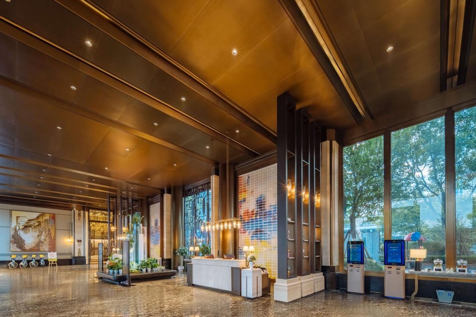 杭州临平艺尚雷迪森广场酒店 Hotel in Hangzhou