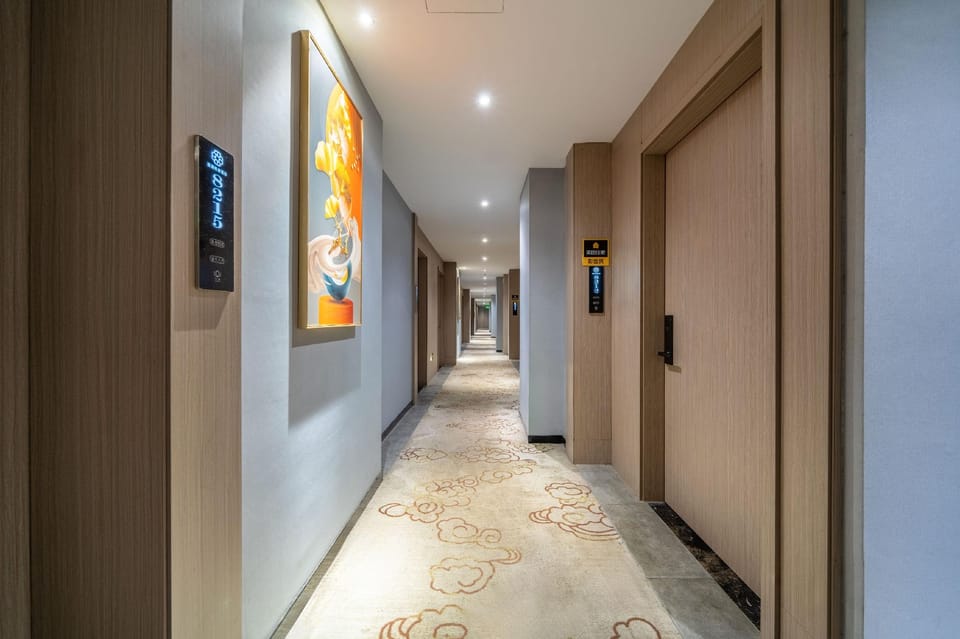 Jialan Luxury Hotel (Quzhou College Branch) Hotel in Zhejiang