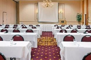M Hotel Buffalo Hotel in Cheektowaga