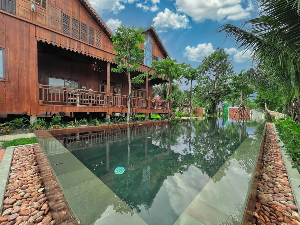 Isann Lodge Private Pool Villa Resort in Krong Siem Reap