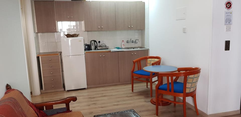 Petalmo City Apartments Hotel in Larnaca