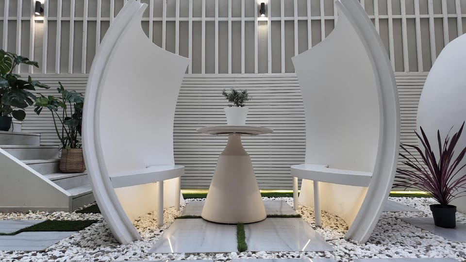 CC LUX Suites Hotel in Pireas