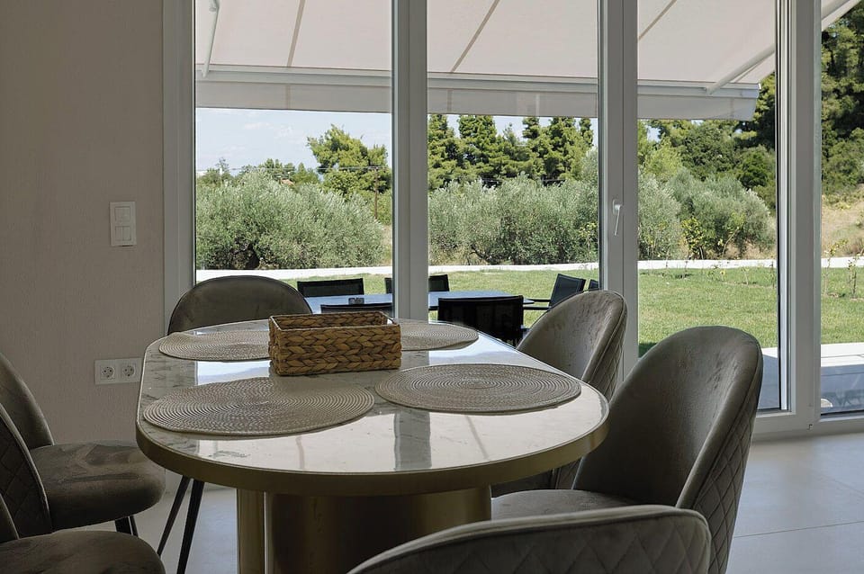 EIGHT OLIVES LUXURY VILLA Resort in Halkidiki