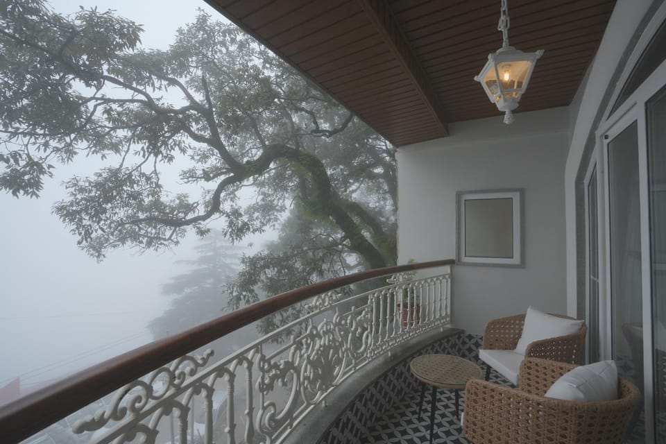 Mayfair Suites Hotel in Himachal Pradesh