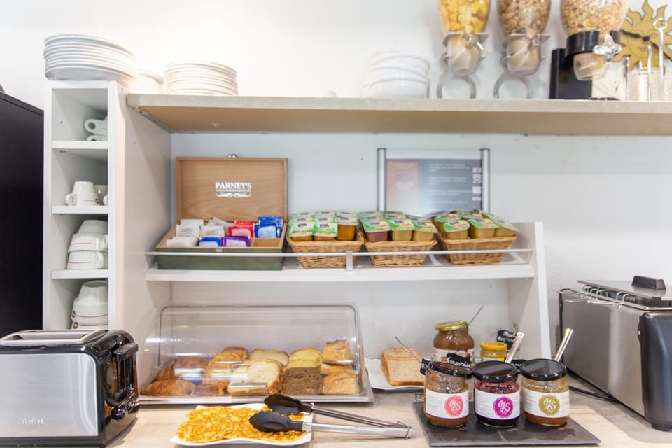 Quality Aparthotel Plerin Saint-Brieuc Hotel in Plérin