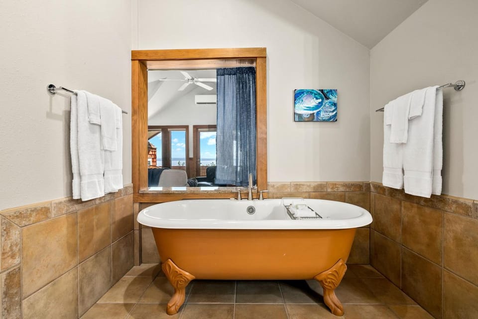 Saratoga Inn Inn in Langley