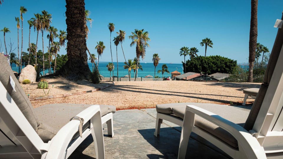 InHouse Glamping Hotel La Paz Hotel in La Paz