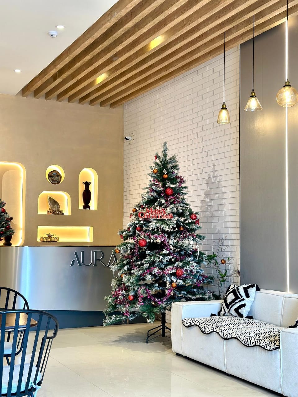 Aura Beachfront Hotel Apartment Hotel in Da Nang
