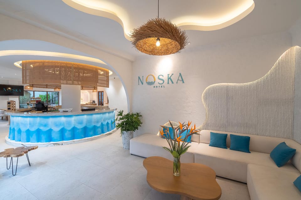 Noska Hotel Sunset Town Sea View and Fireworks Hotel in Phu Quoc