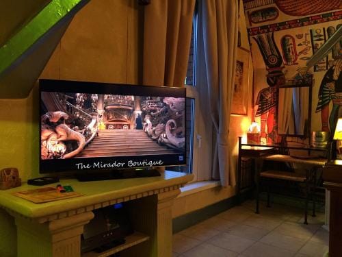 Tonight - Enjoy an Enigmatic Egyptian Experience in Swansea Hotel in Swansea