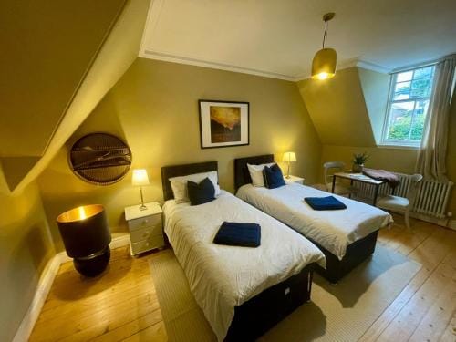 Wedale House, second floor Hotel in England