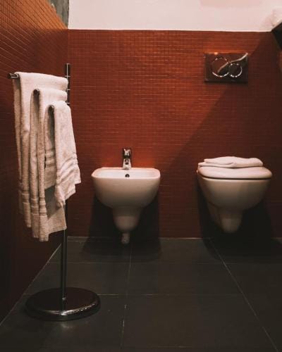 Via Sapri Luxury Rooms and Apartments Hotel in La Spezia