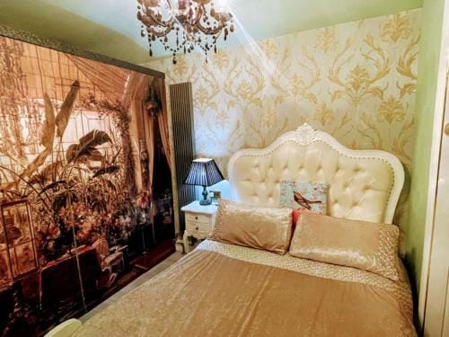 Spend a night in Paris whilst visiting Swansea Hotel in Swansea