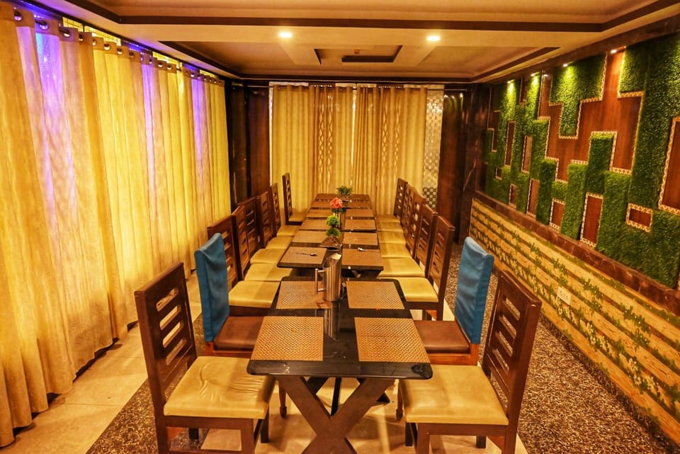 Hotel Jyoti International  Hotel in West Bengal