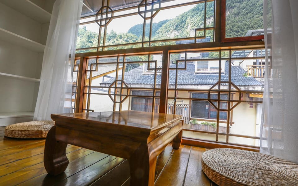 Mountain View Guesthouse Hotel in Hubei