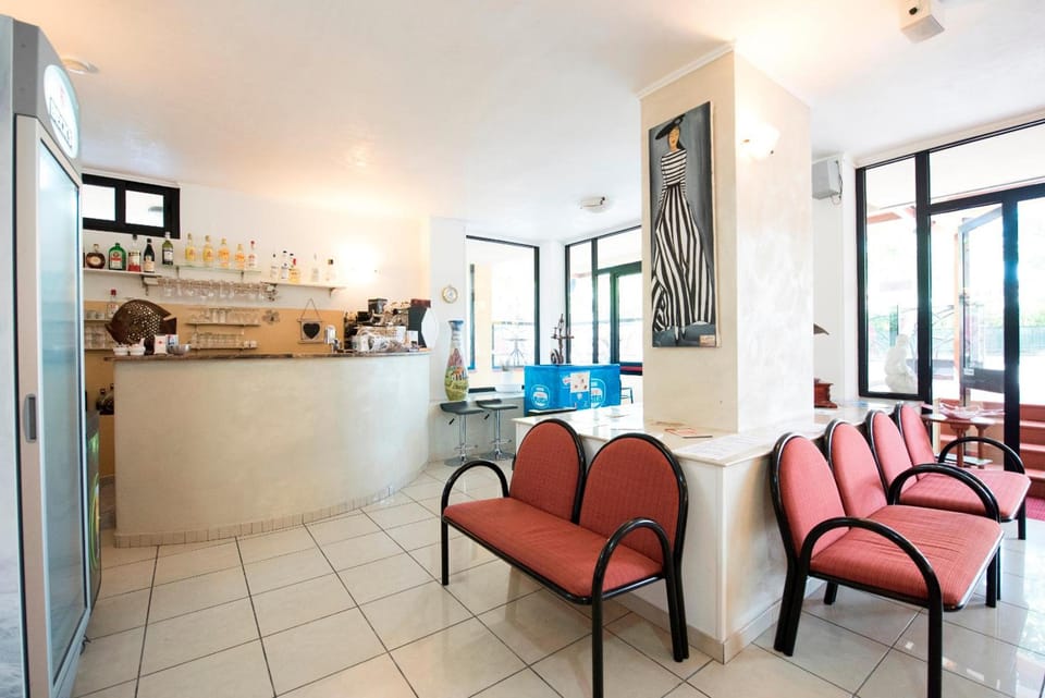 Bar/lounge