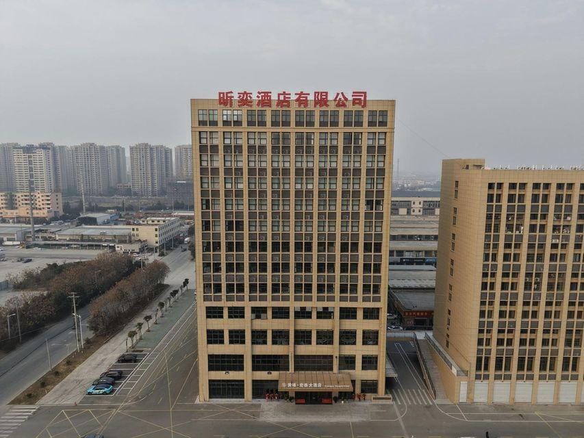 Lingbi Huangpu Hongtai Grand Hotel (Hongtai Auto City) Hotel in Jiangsu