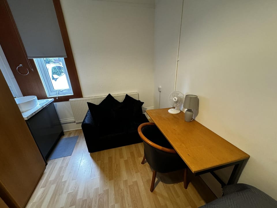 Sterling House B&B Heathrow Hotel in Hounslow