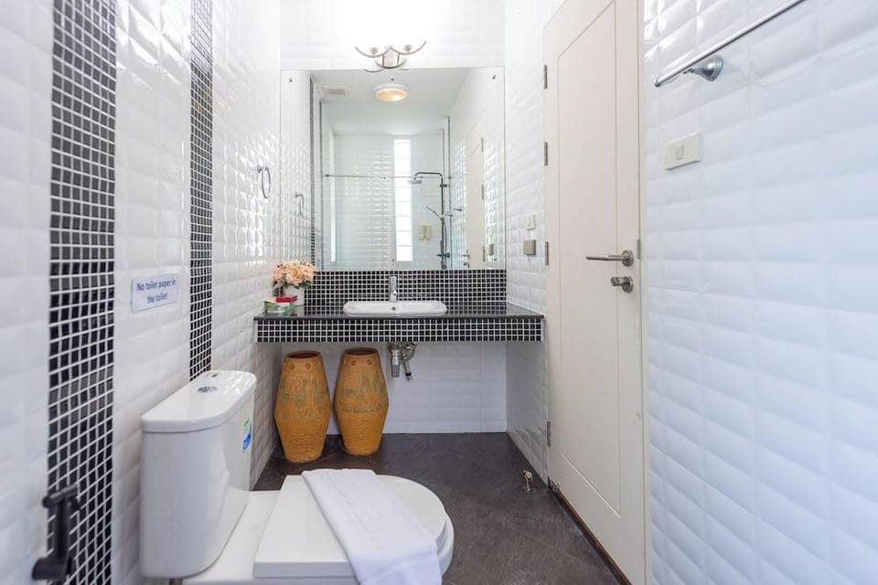 Private Pool Villa Chalong Hotel in Chalong