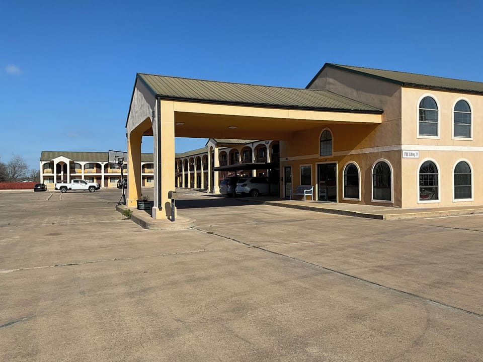 Executive inn & Suites Hotel in Texas