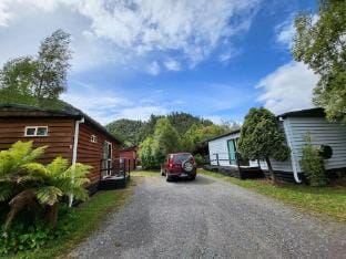 Queenstown Copper Country Cabins Hotel in Queenstown