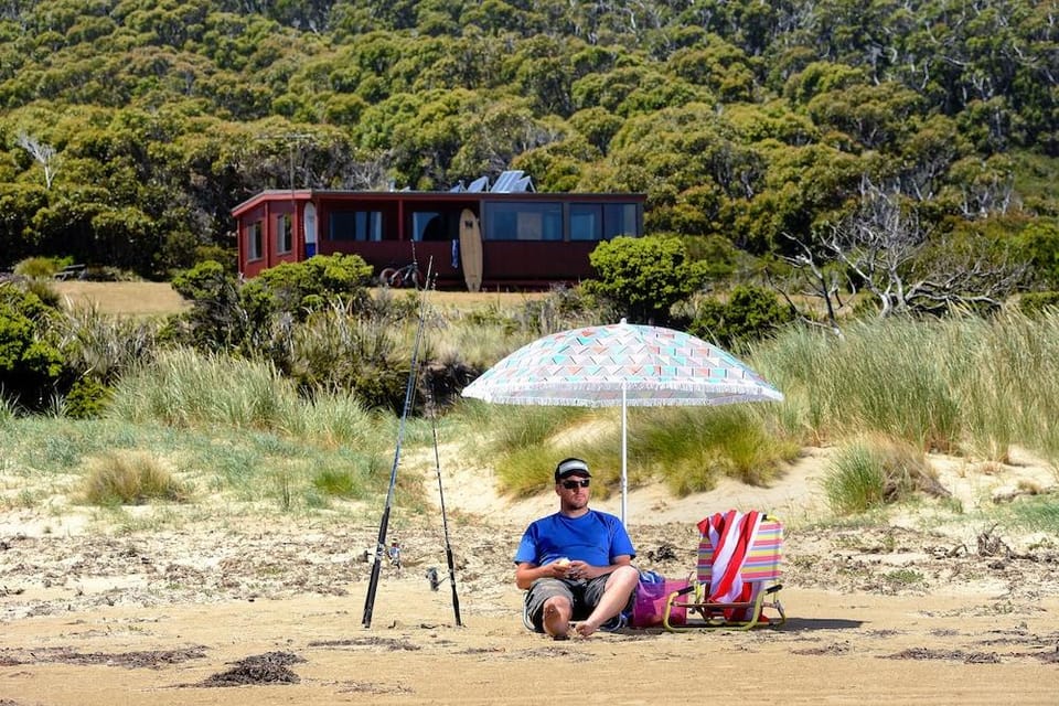 Cloudy Bay Cabin Hotel in South Bruny