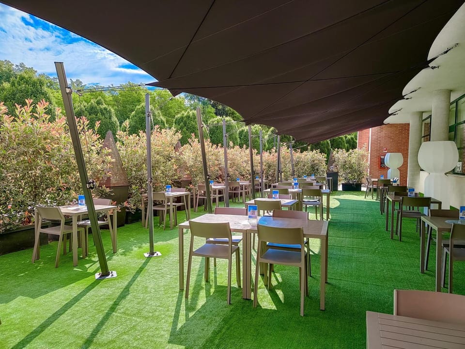 Villa Mandalika Lombok  Hotel in Lombardy