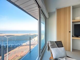 Apartment by the Beach with Stunning Sea View Hotel in Knokke-Heist
